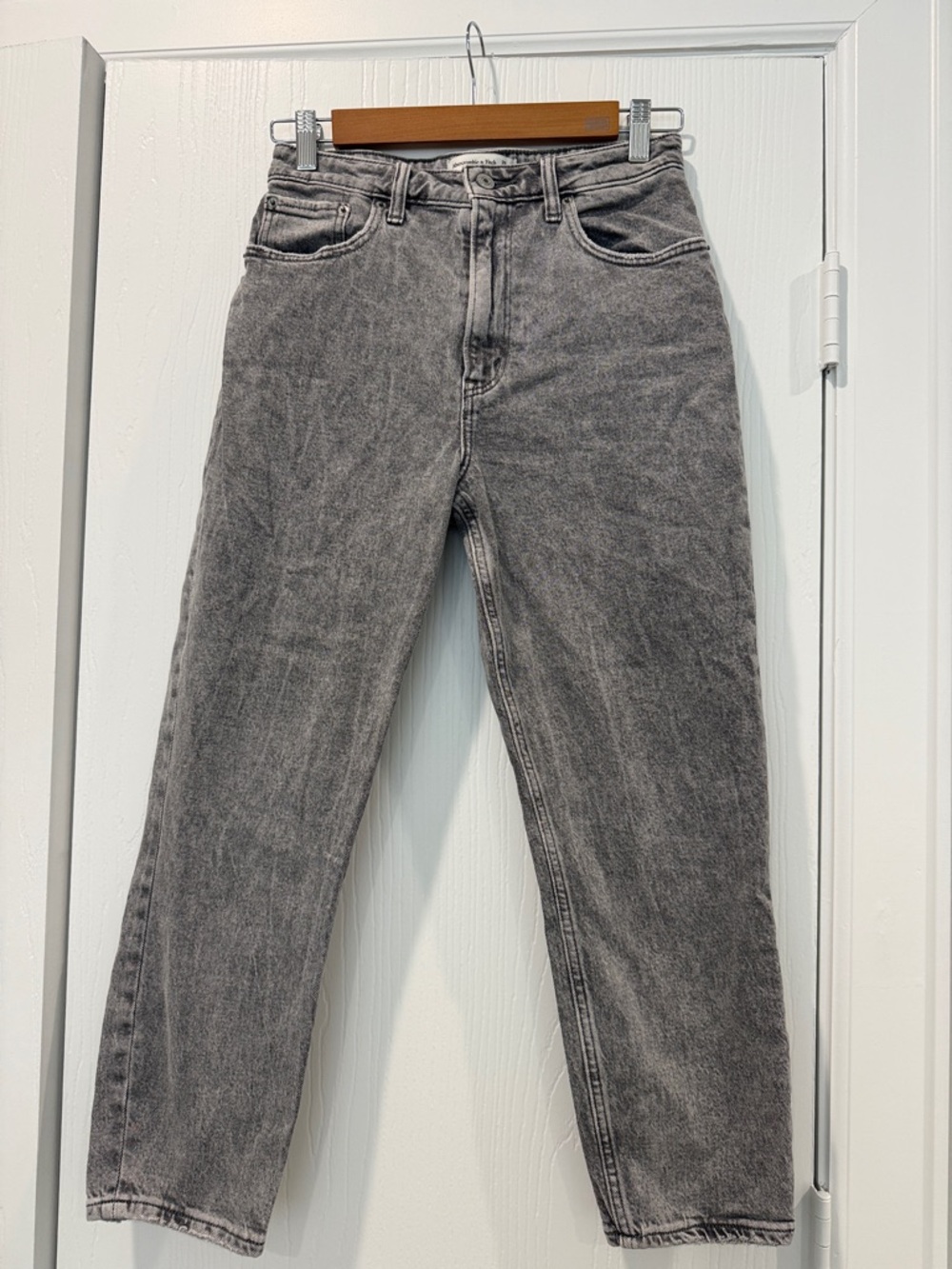 High-Rise Mom Black Wash Jeans
